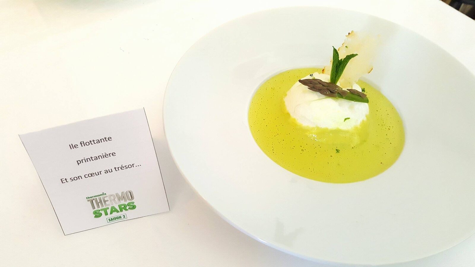 Ile flottante printanière et son coeur au trésor - Thermostars