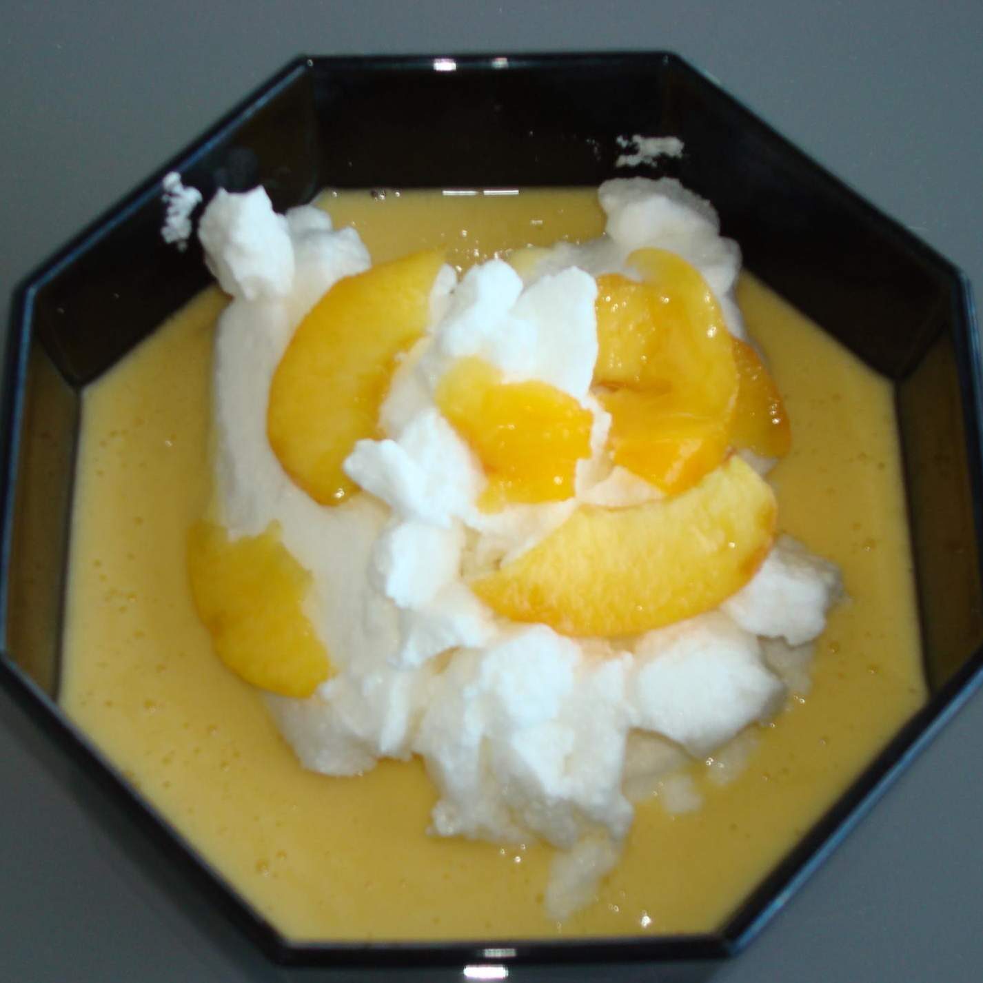 Îles flottantes aux pêches