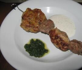keftas de boeuf sauce verte-keftésMykonos sauce au yaourt-keftas d'agneau à la coriandre