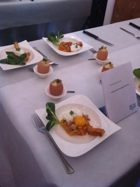 L'OEUF DE POULE AU NID