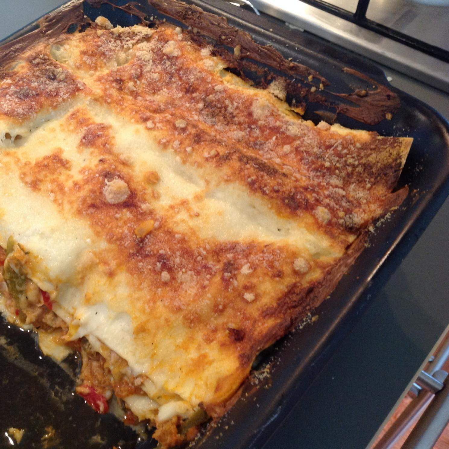 Lasagnes au thon basquaise