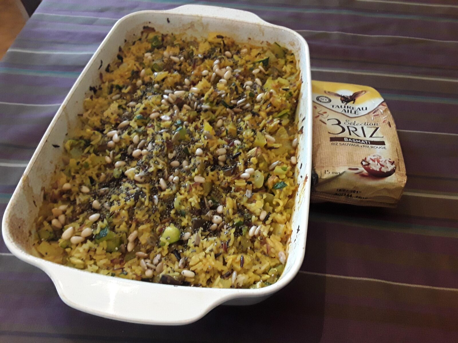 LEGUMES D'ÉTÉ AU FOUR AVEC RIZ 3 COULEURS