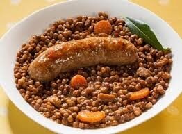 Lentilles vertes aux saucisses portion