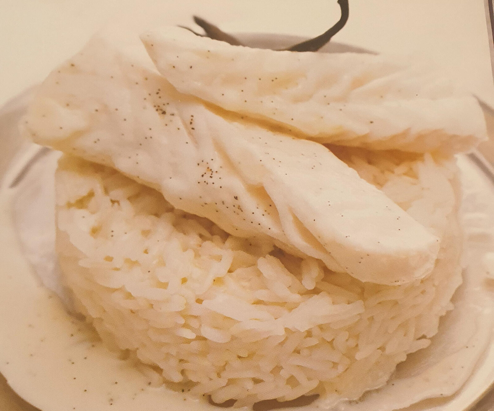 Lotte à la vapeur de thé, gingembre et sauce vanille