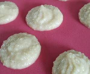 macarons, façon montmorillon