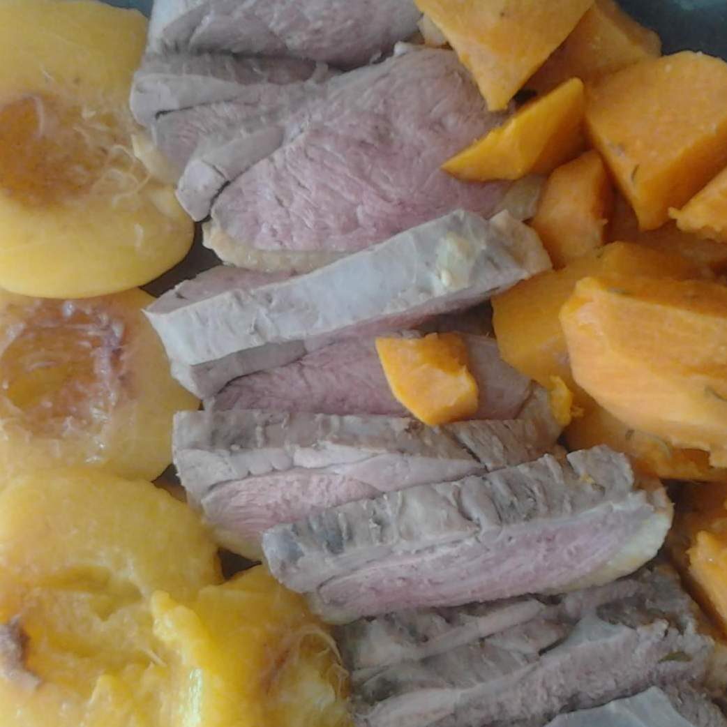 Magret de canard aux pêches et patates douces