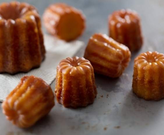 Minis cannelés
