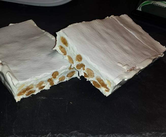 NOUGAT BLANC AU MIEL