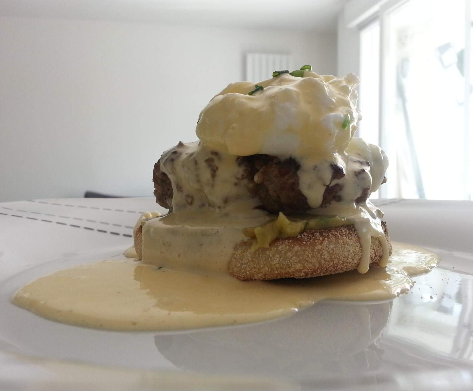 Oeufs Benedict épicés