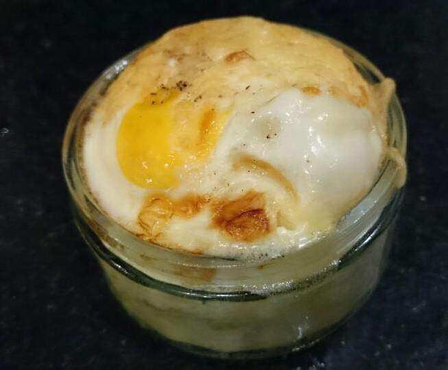 Oeufs cocotte gourmands aux poireaux