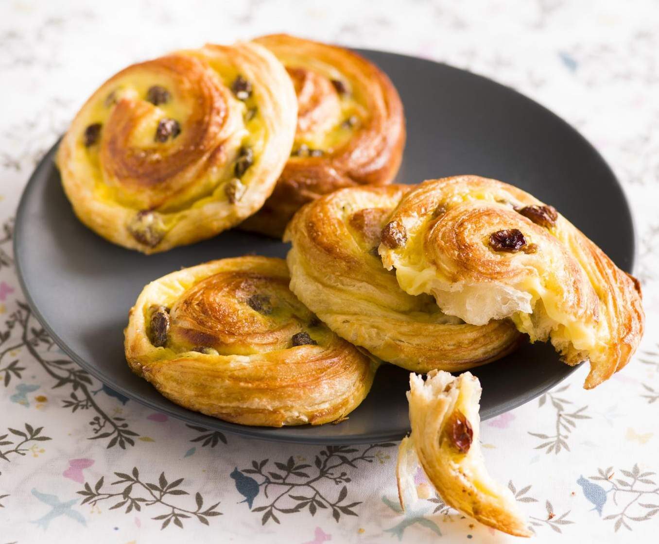 Pain aux raisins