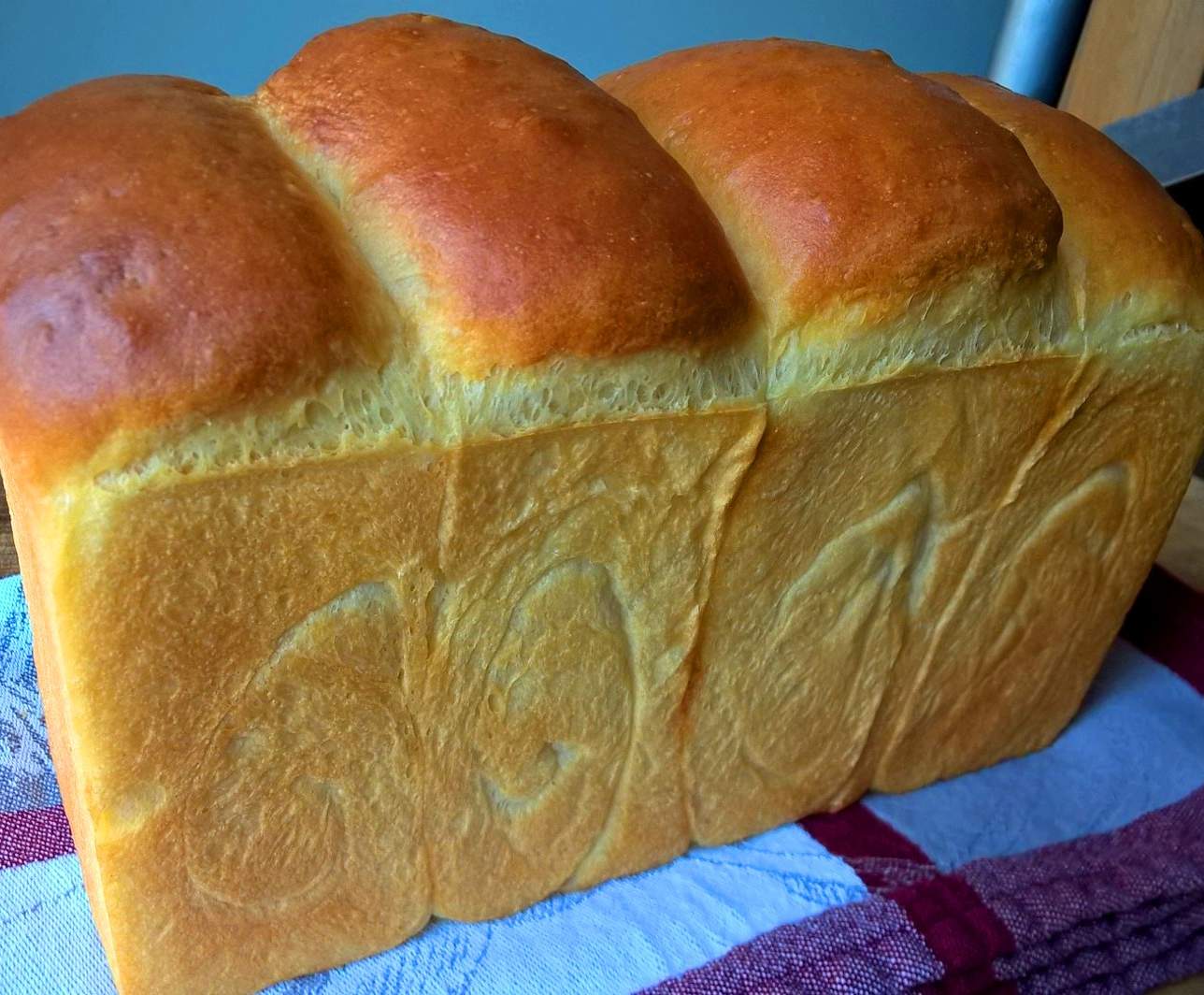Pain de mie aux blancs d'oeufs