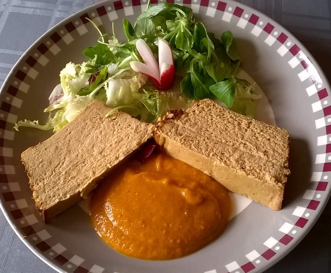 Pain de Poisson , Maquereau et Thon avec son concentré de tomates