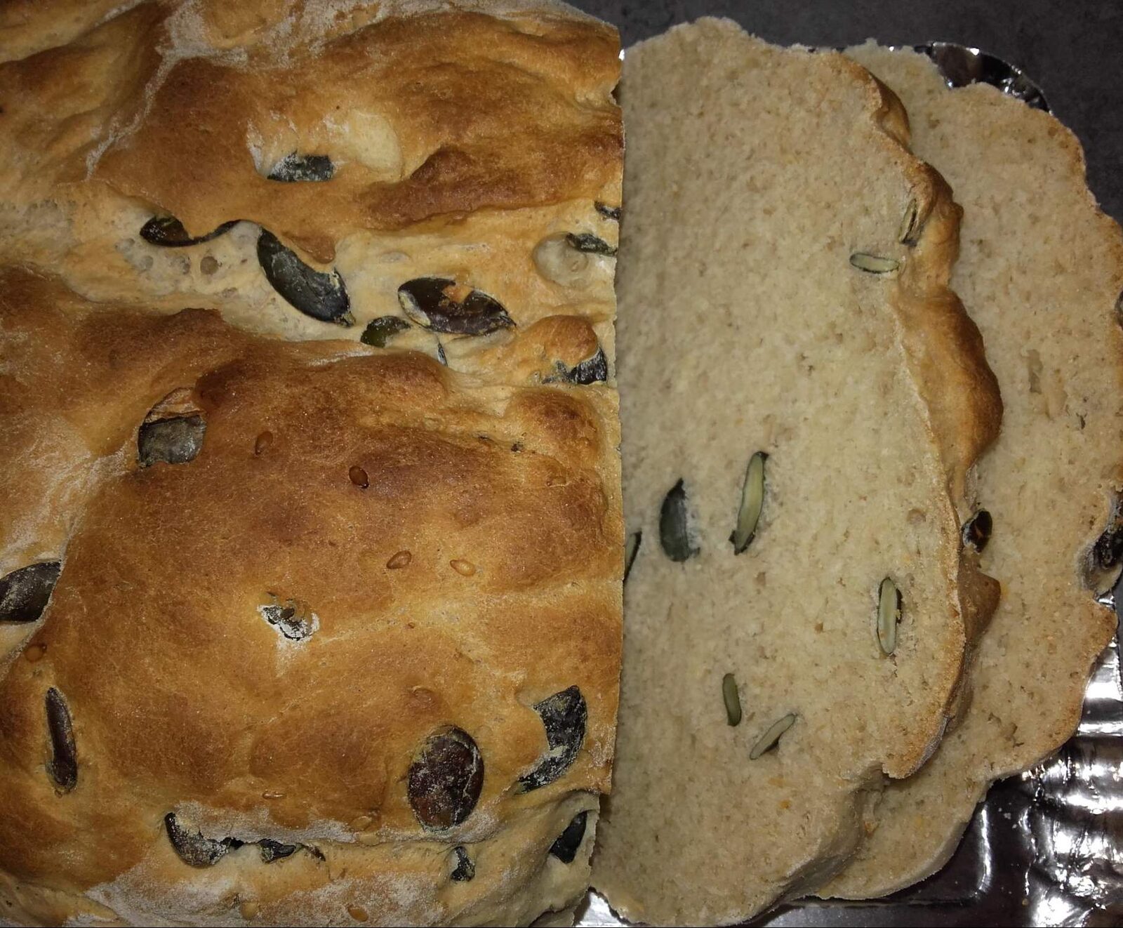 Pain rapide aux graines de courge