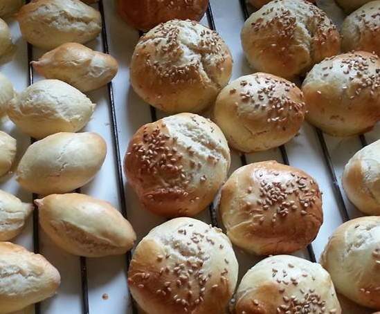 Pains Hamburgers et hot-dog