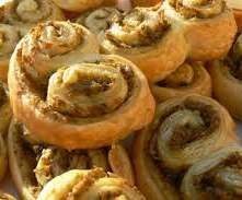 palmiers à la tapenade