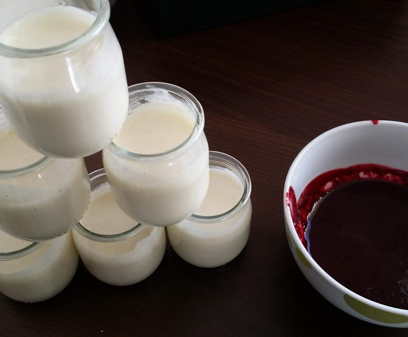 PANNA COTTA - COULIS DE FRUITS ROUGES