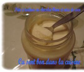 Pâte à tartiner au chocolat blanc et noix de coco