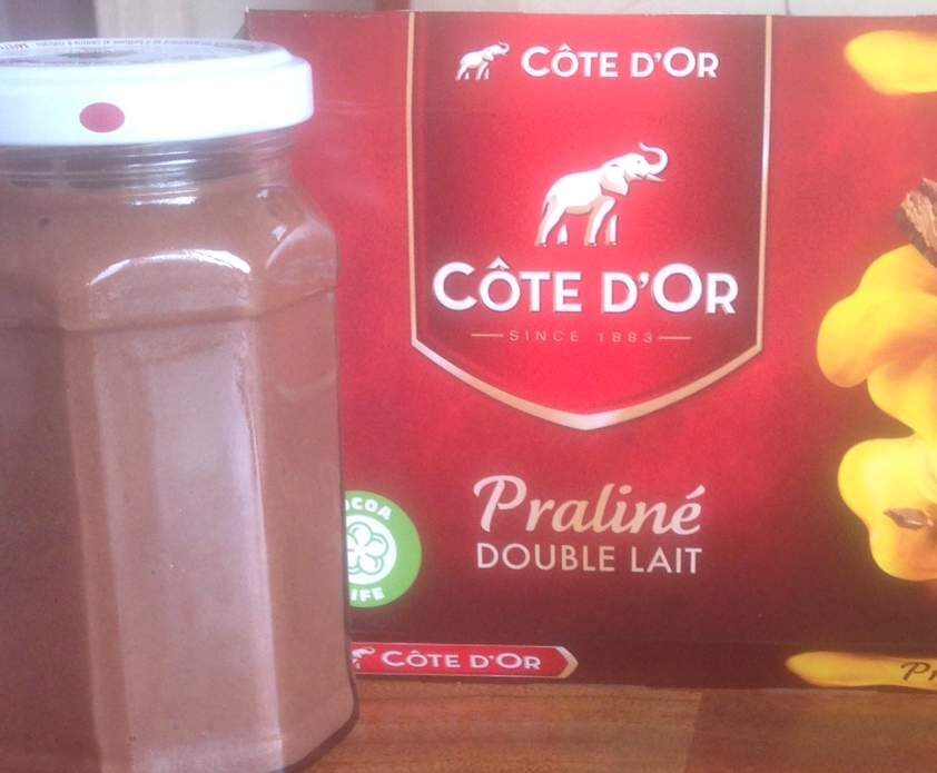 Pâte à tartiner chocolat-noisettes pour les belges