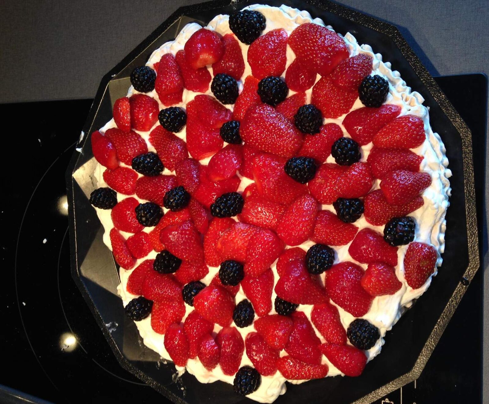 Pavlova (meringue/chantilly)