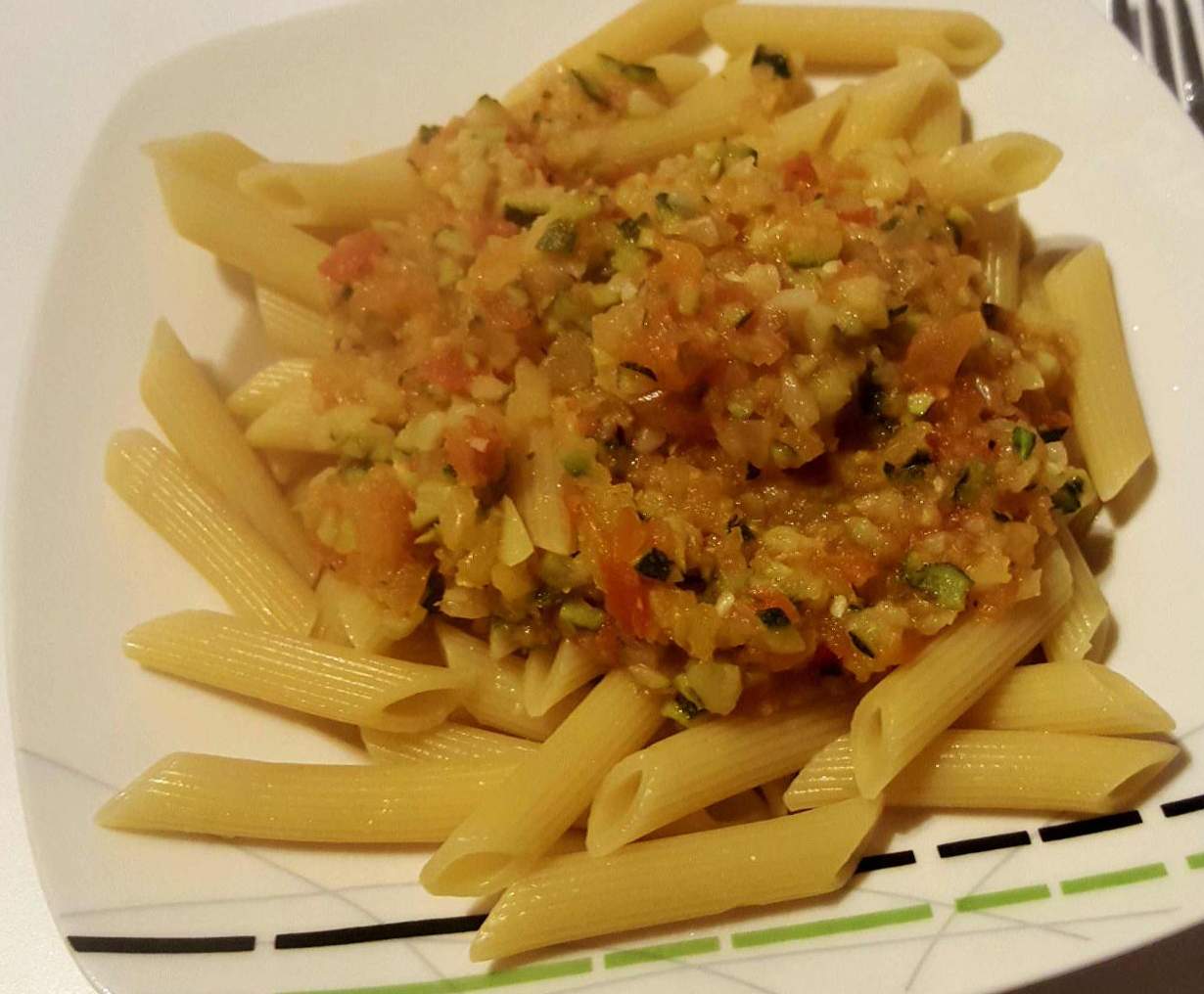 penne tomate et courgette