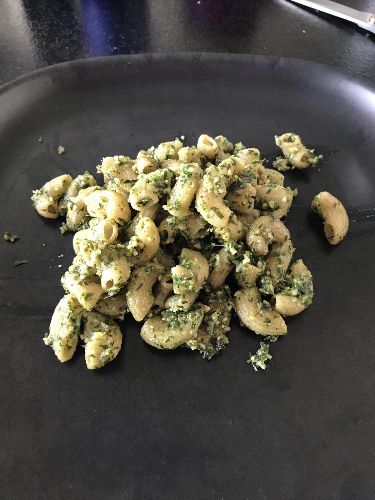 Pesto aux fanes de carottes