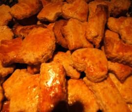 PETITS FOURS AUX NOISETTES