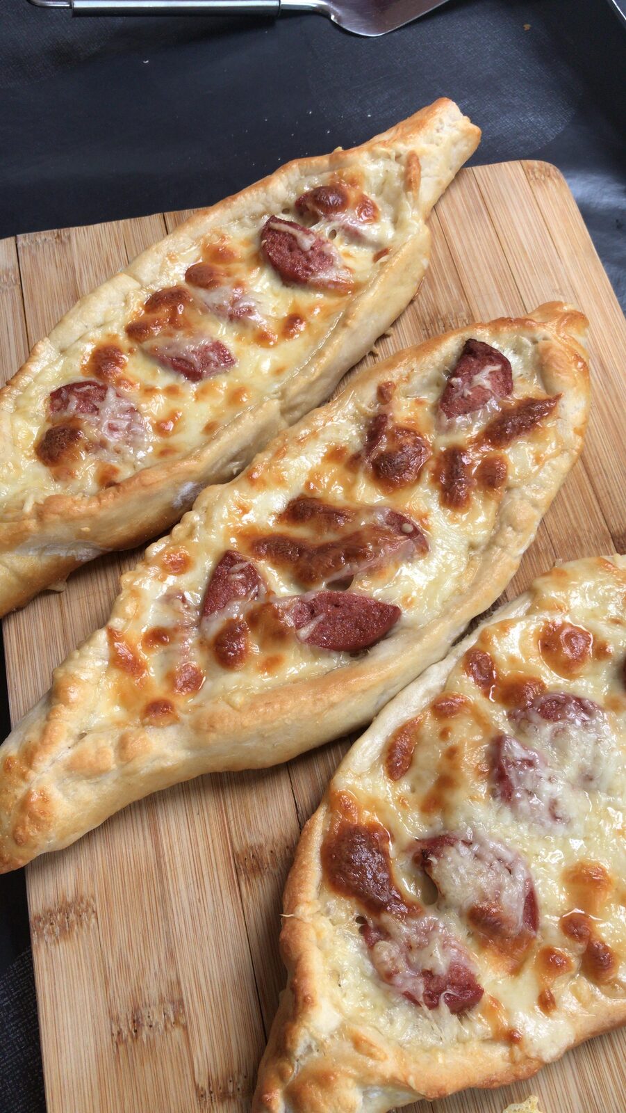 Pide aux fromages (pizza turque)