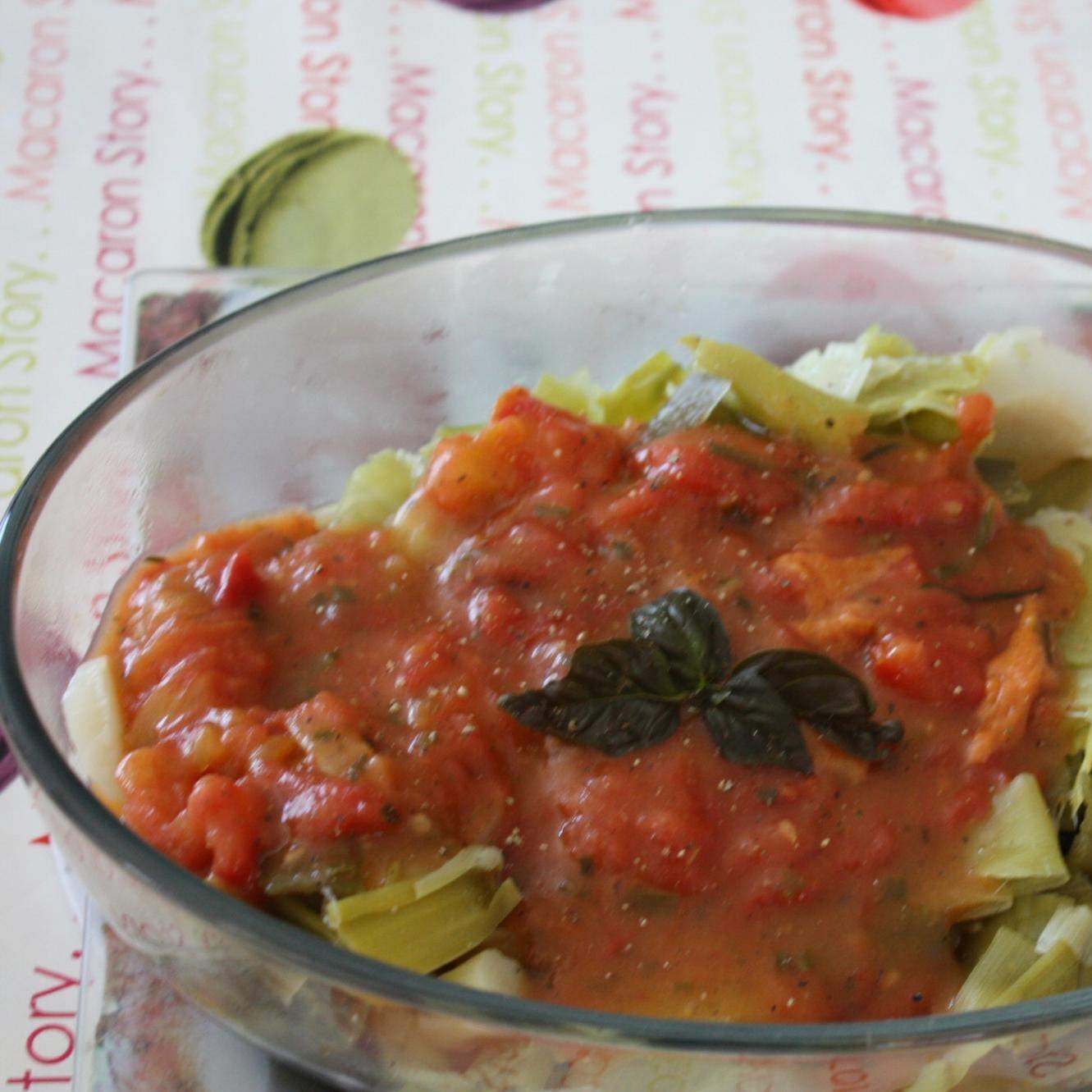 Poireaux à la tomate et au basilic