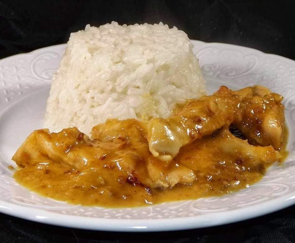 Poulet aux cacahuètes