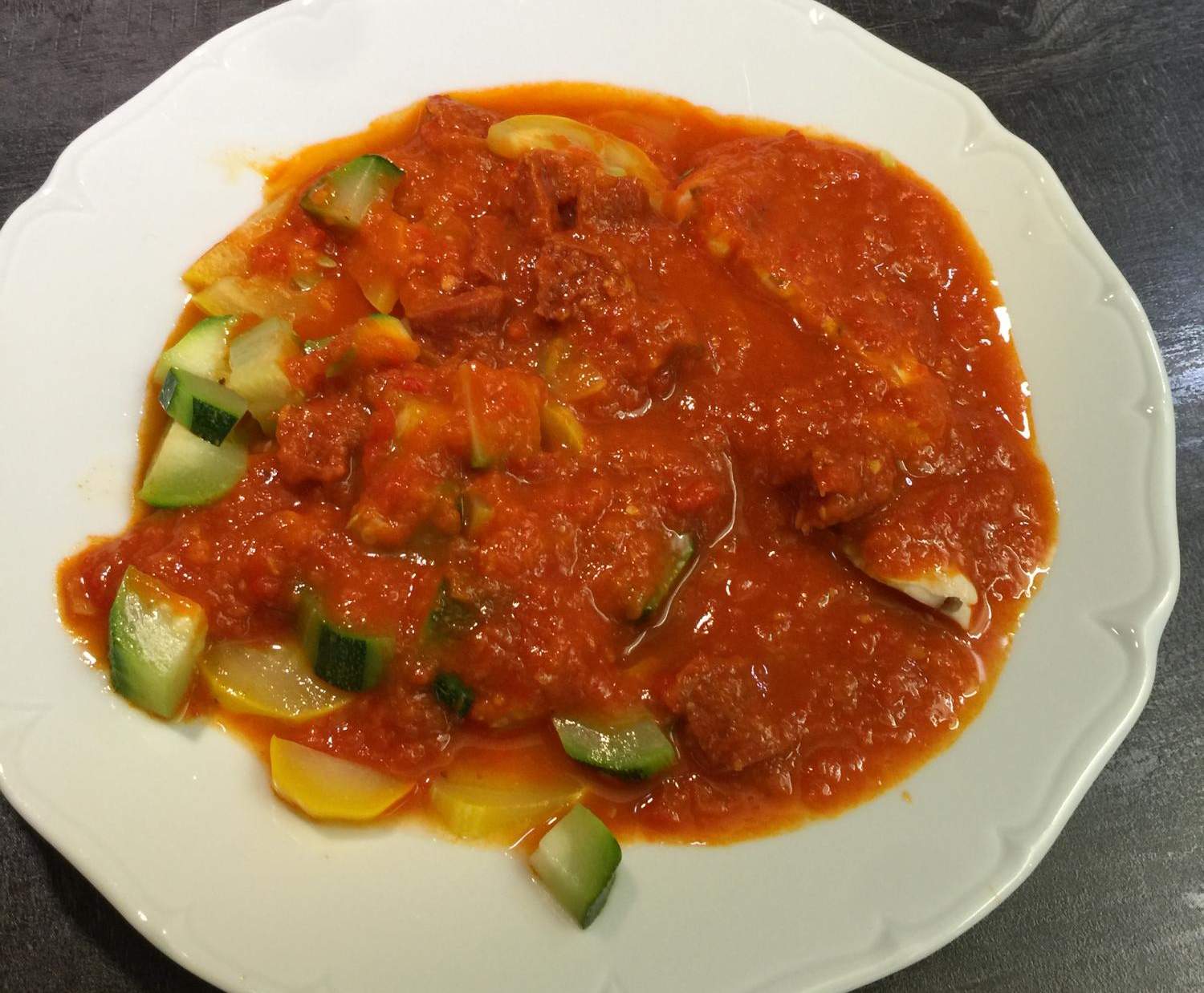 Poulet courgettes, sauce chorizo