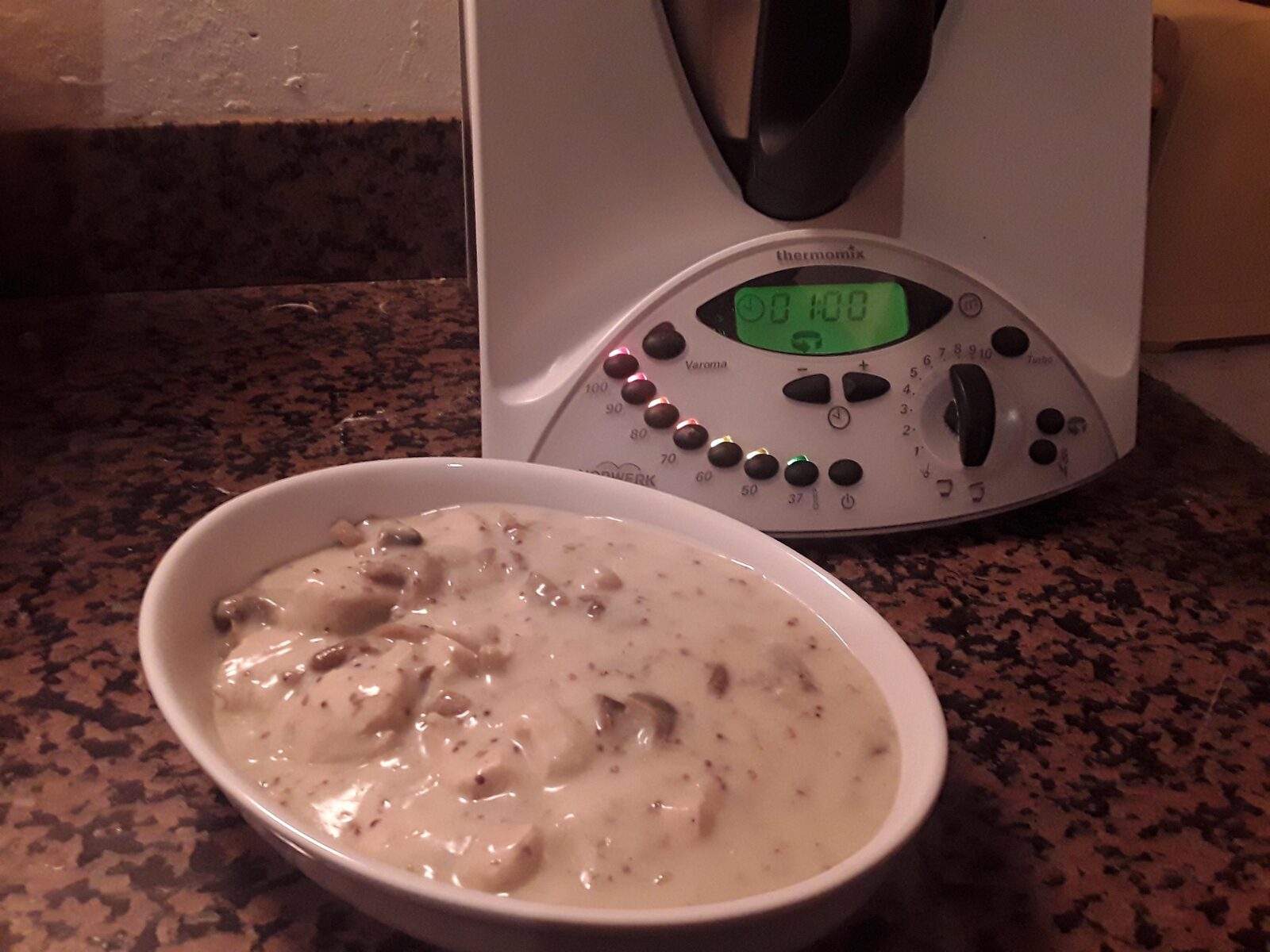 Poulet et sa sauce moutarde façon ww