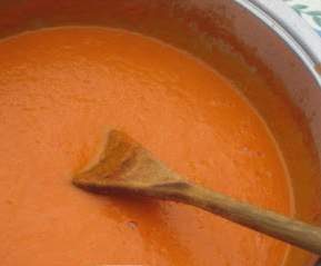 Poulet vapeur et son coulis de poivron