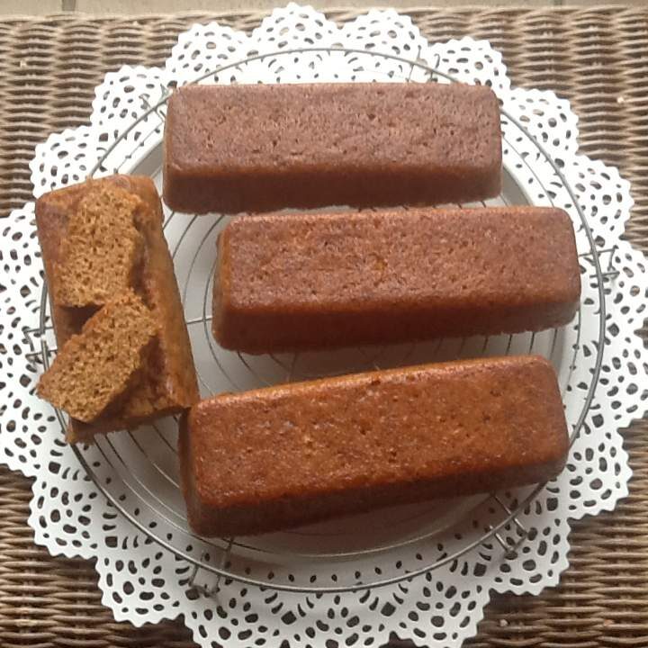 Quatre petits pains d'épices à offrir