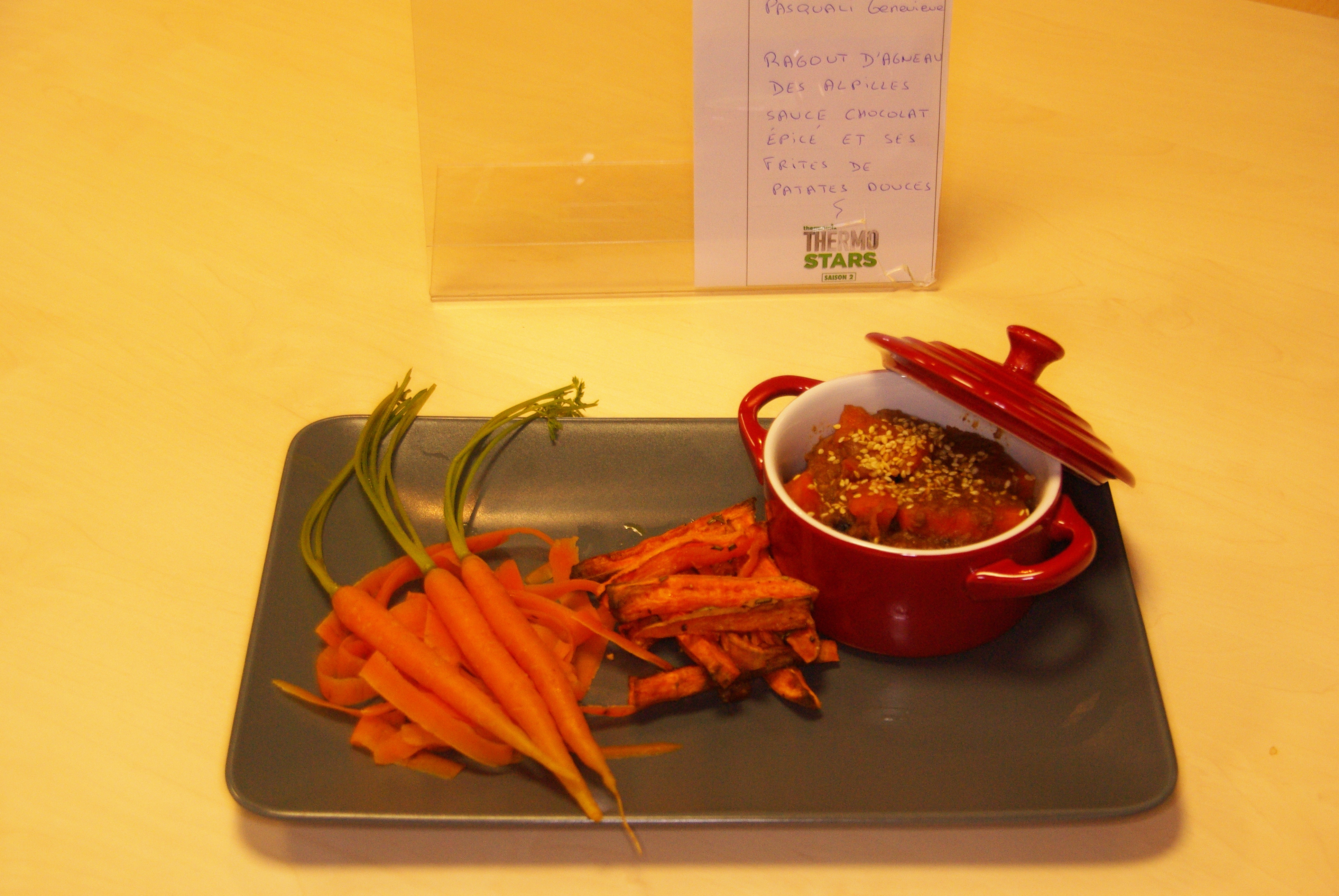 RAGOUT D'AGNEAU DES ALPILLES SAUCE CHOCOLAT EPICES ET SES FRITES DE PATATES DOUCES