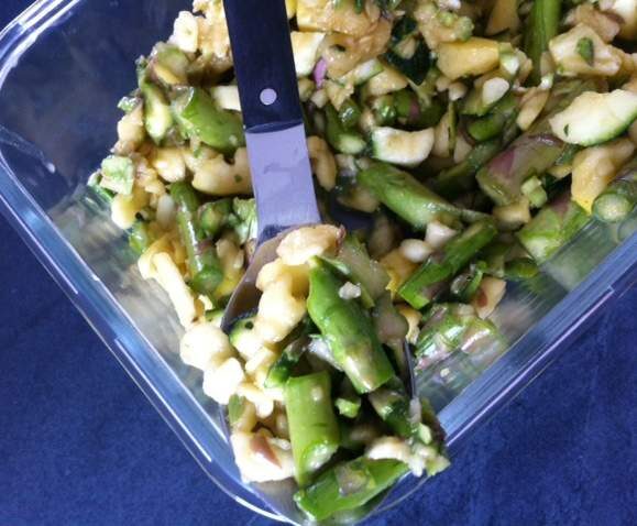 Salade vitaminée asperges, courgette, pomme verte
