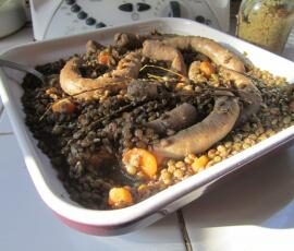 Saucisses chipolatas aux lentilles vertes (tout dans le bol, simplissime !)