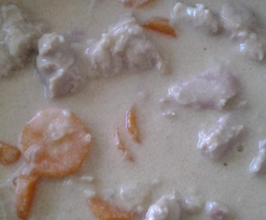 Sauté de porc au curry et creme