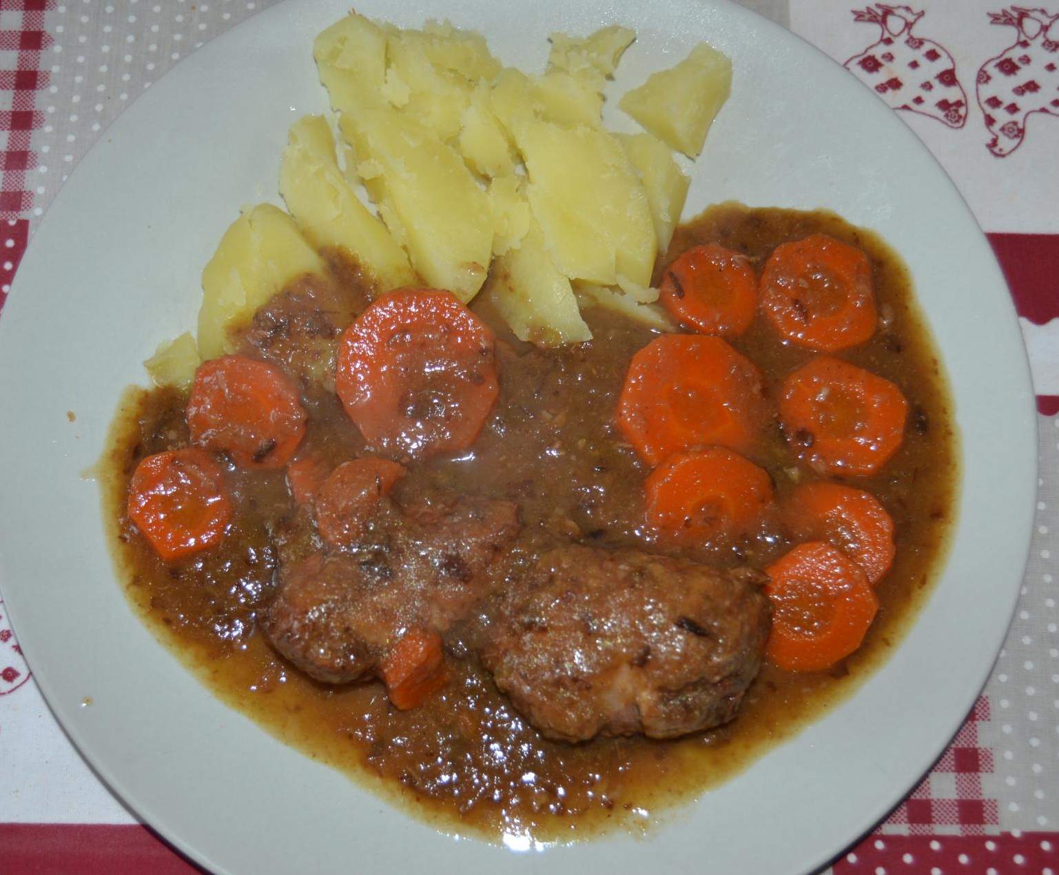 Sauté de Porc aux carottes et pruneaux