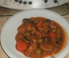 Sauté de porc aux olives