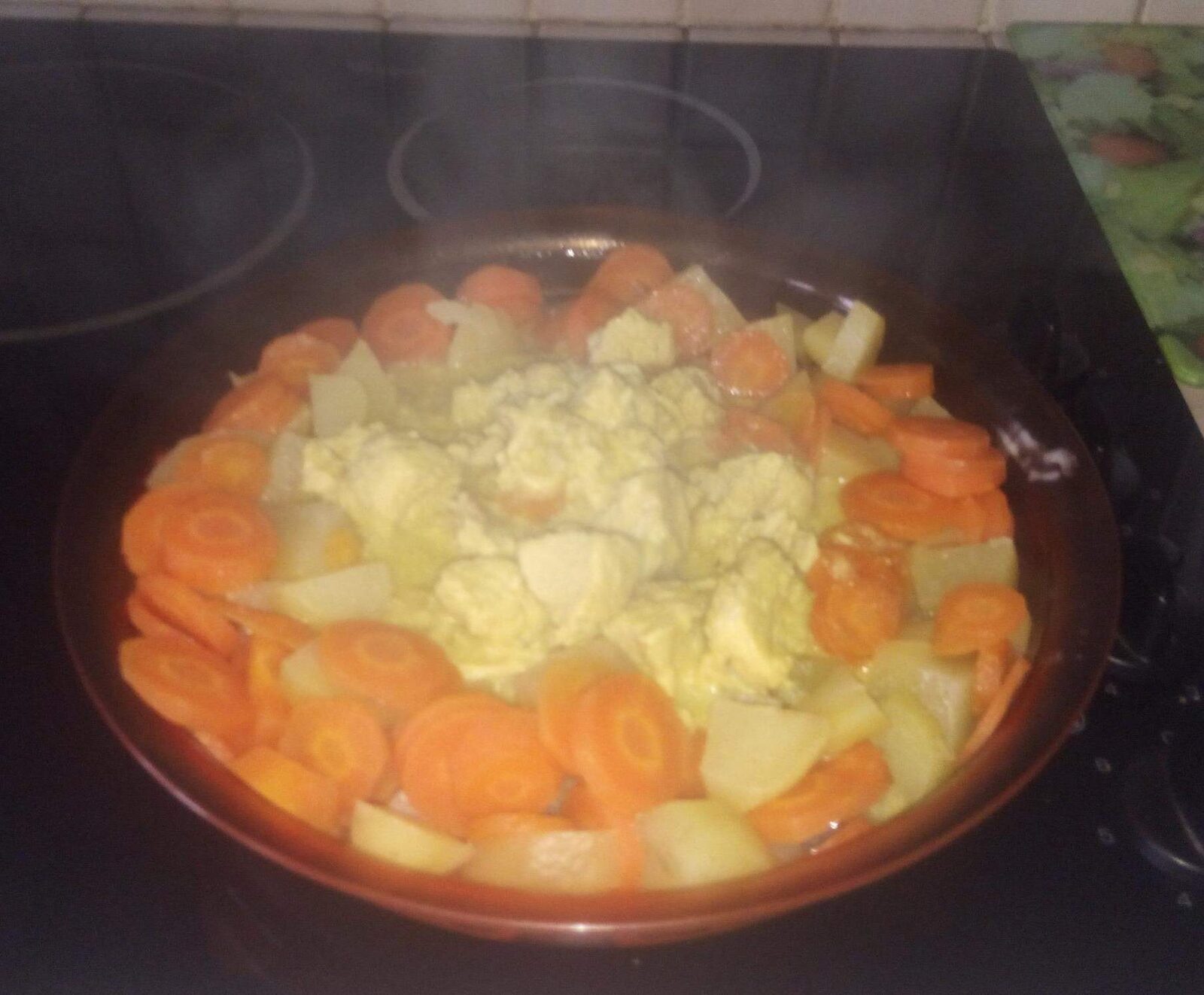 Sautés de porc aux pomme de terres et carotte vapeur