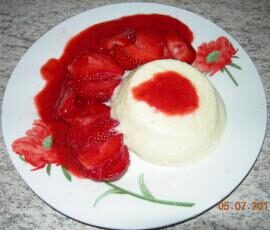 semoule moelleuse aux fraises et son coulis