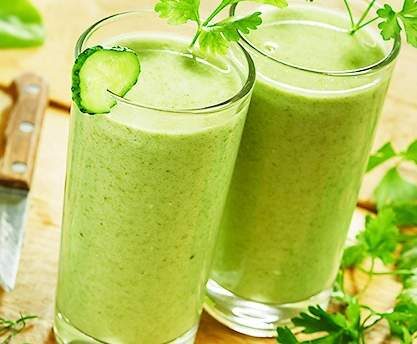 Smoothie concombre chèvre épice