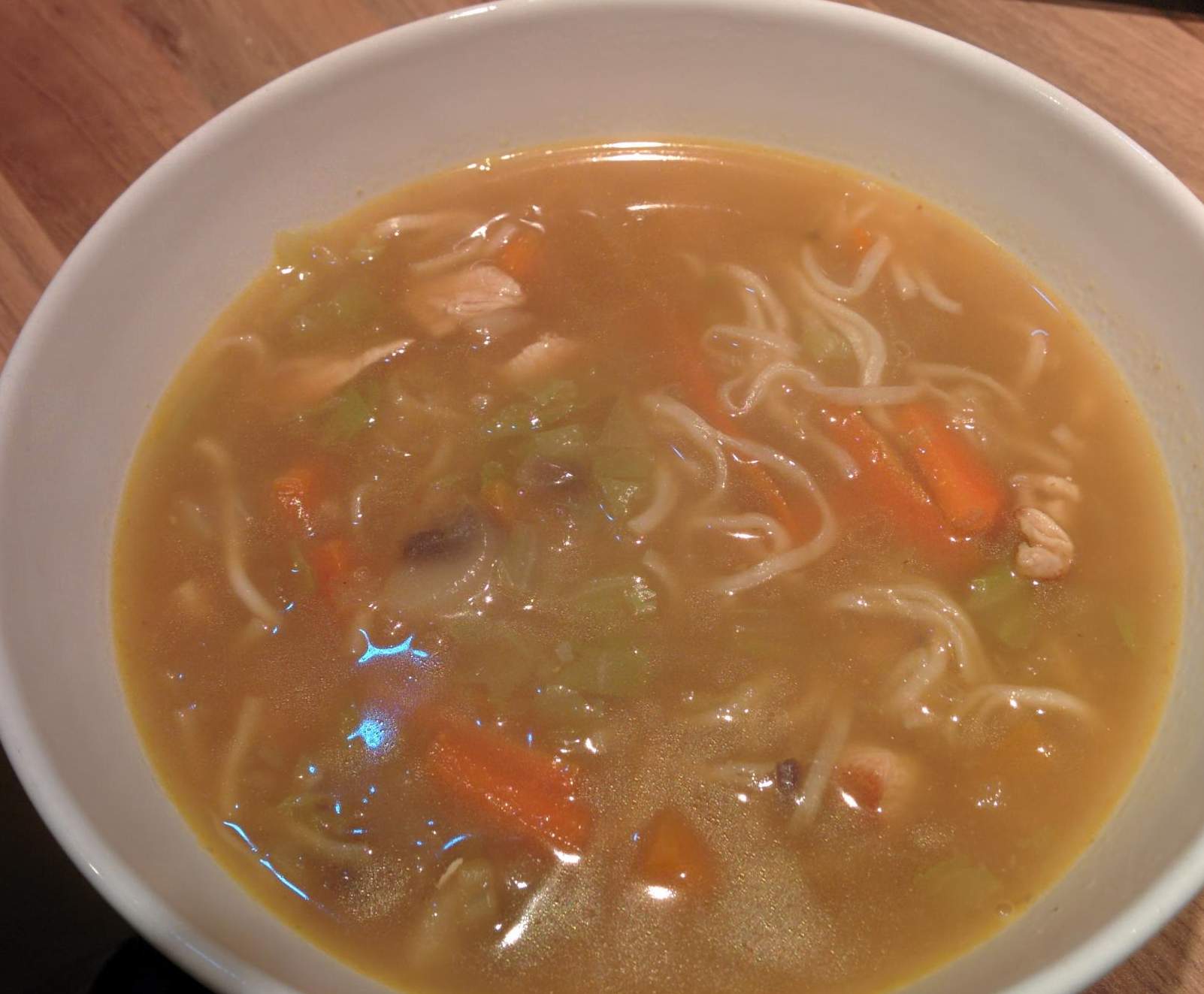 Soupe aux saveurs asiatiques