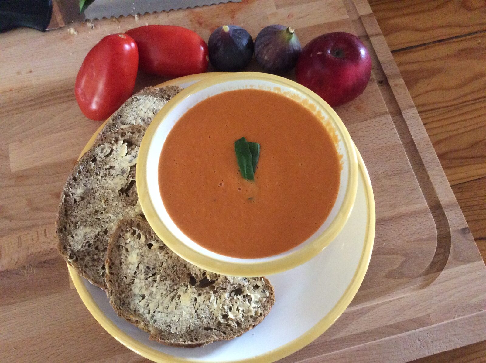 Soupe de tomates Precieuse