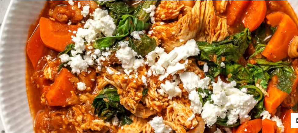 Soupe orientale au poulet effiloché avec des pois chiches & du cumin