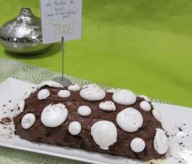 Spécial fêtes - La Bûche de Noël aux deux chocolats et poire