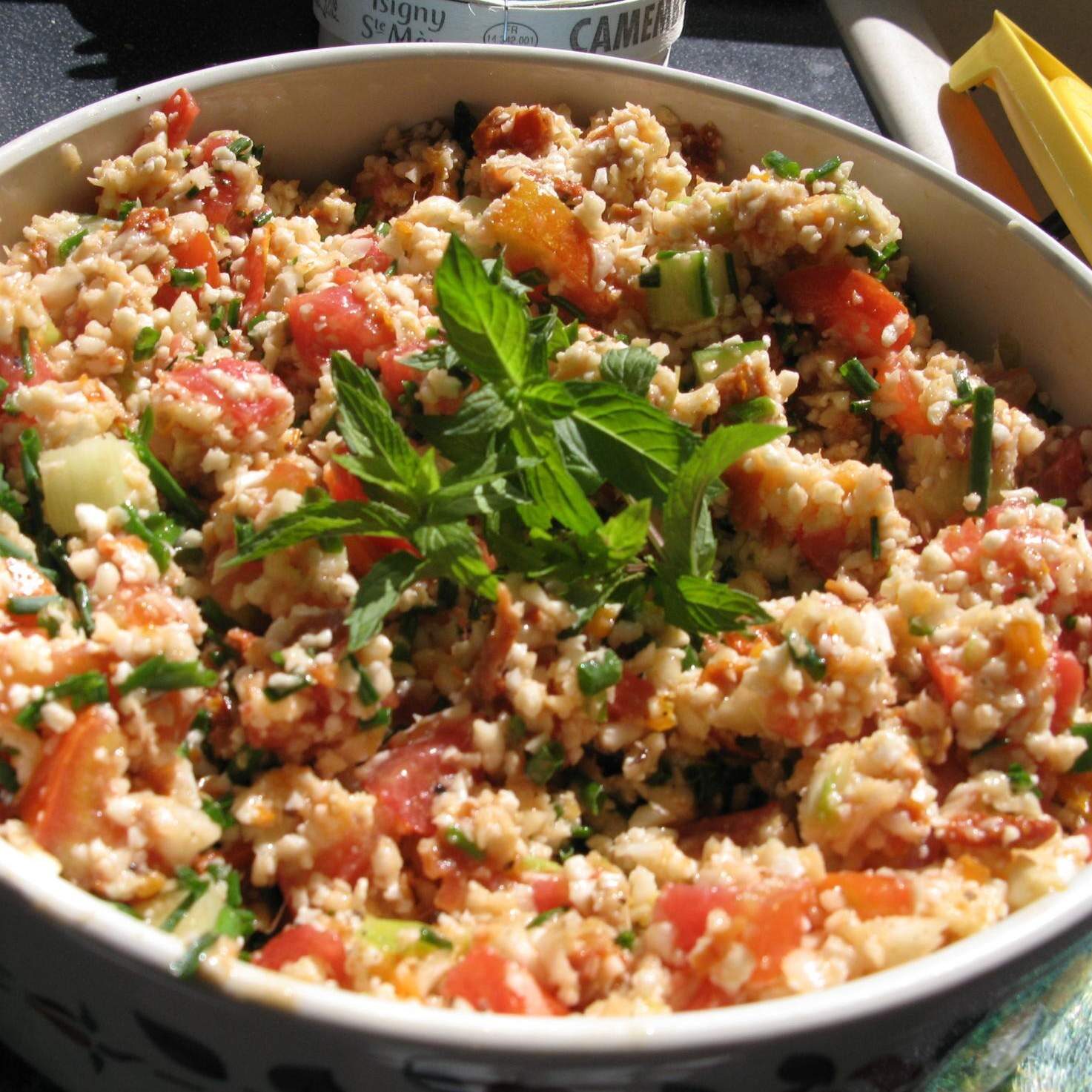 TABOULE DE CHOU-FLEUR AUX 2 TOMATES
