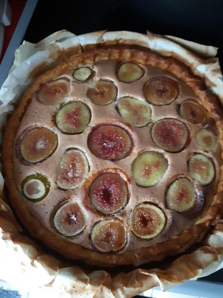 TARTE AUX FIGUES FRAICHE ET CREME D'AMANDE