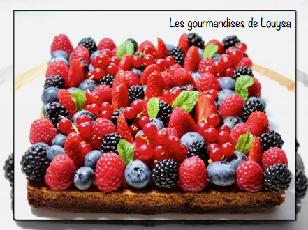 Tarte aux fruits rouges, sablé breton et crème d'amande